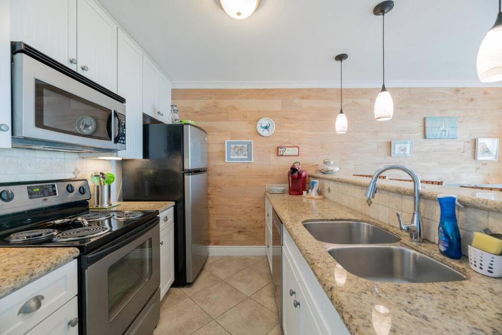 Baca Beach Escape I - 3 Pools - Pet Friendly Galveston Exterior photo